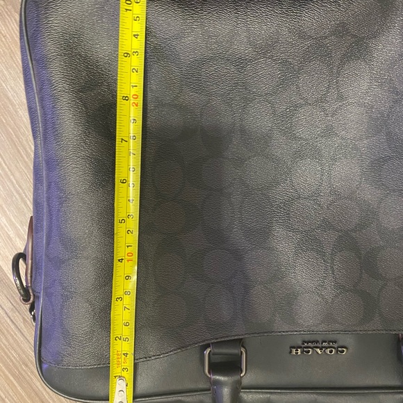 Coach Signature C design laptop bag. Barely used! - Picture 8 of 8